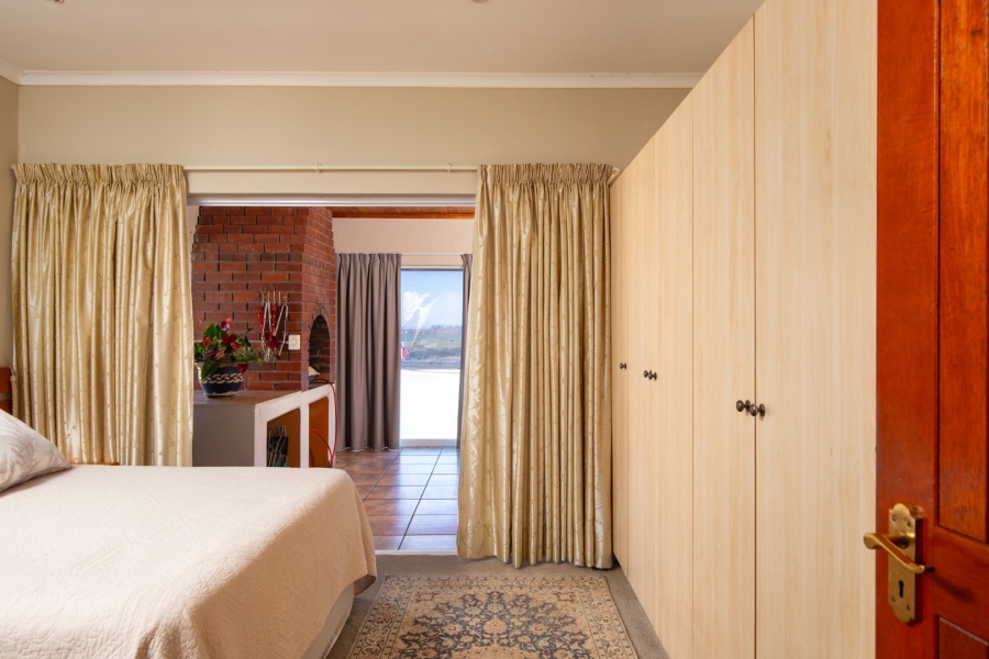 4 Bedroom Property for Sale in Port Owen Western Cape